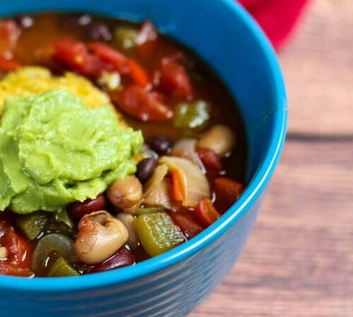 Easy Vegan Chili A 30 Minute Meal Keeping The Peas