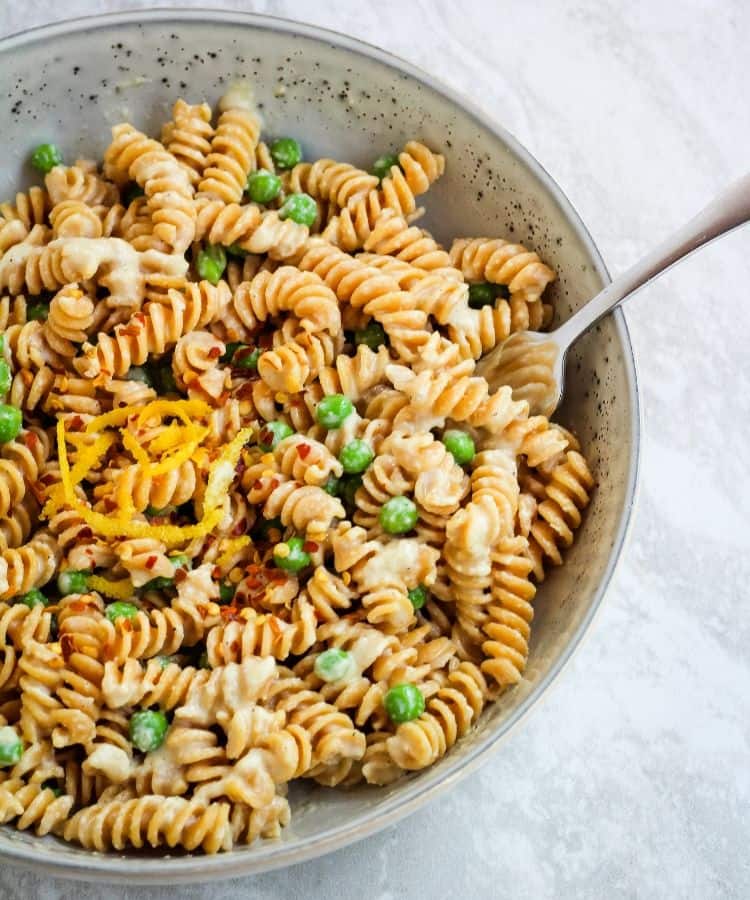 vegan alfredo sauce and pasta