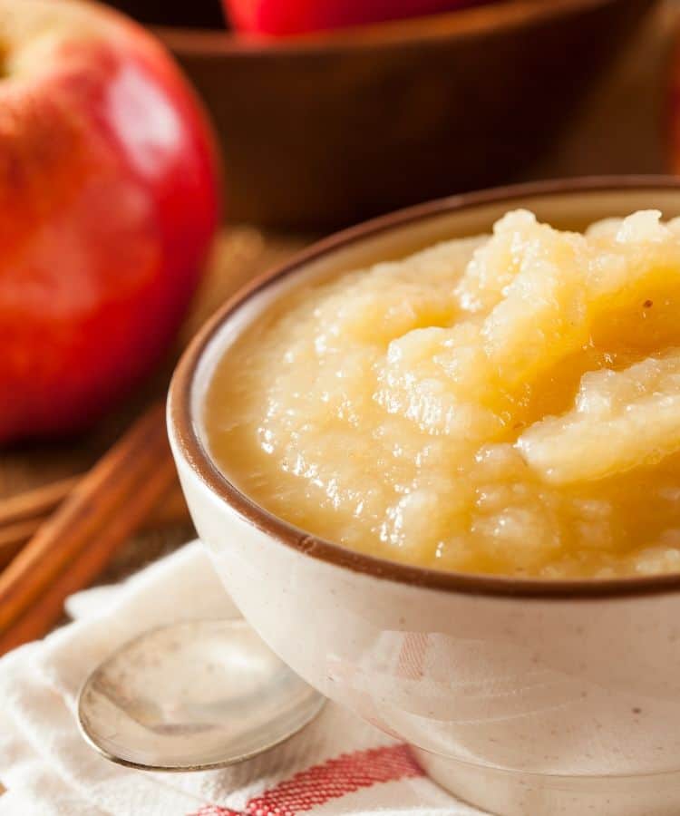 Close-up of a bowl of applesauce.
