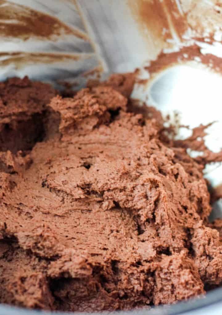 whipped chocolate vegan frosting