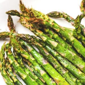Cooked asparagus.