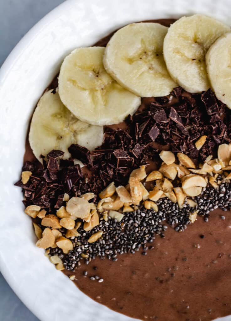close up overhead of smoothie bowl