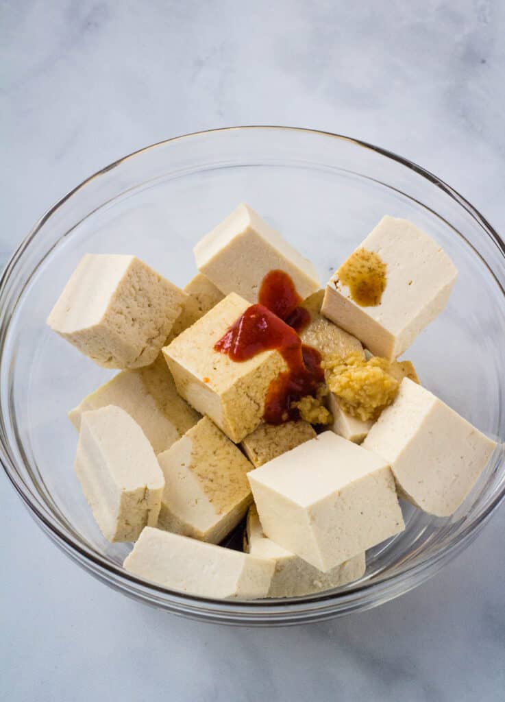 tofu cubes in marinade