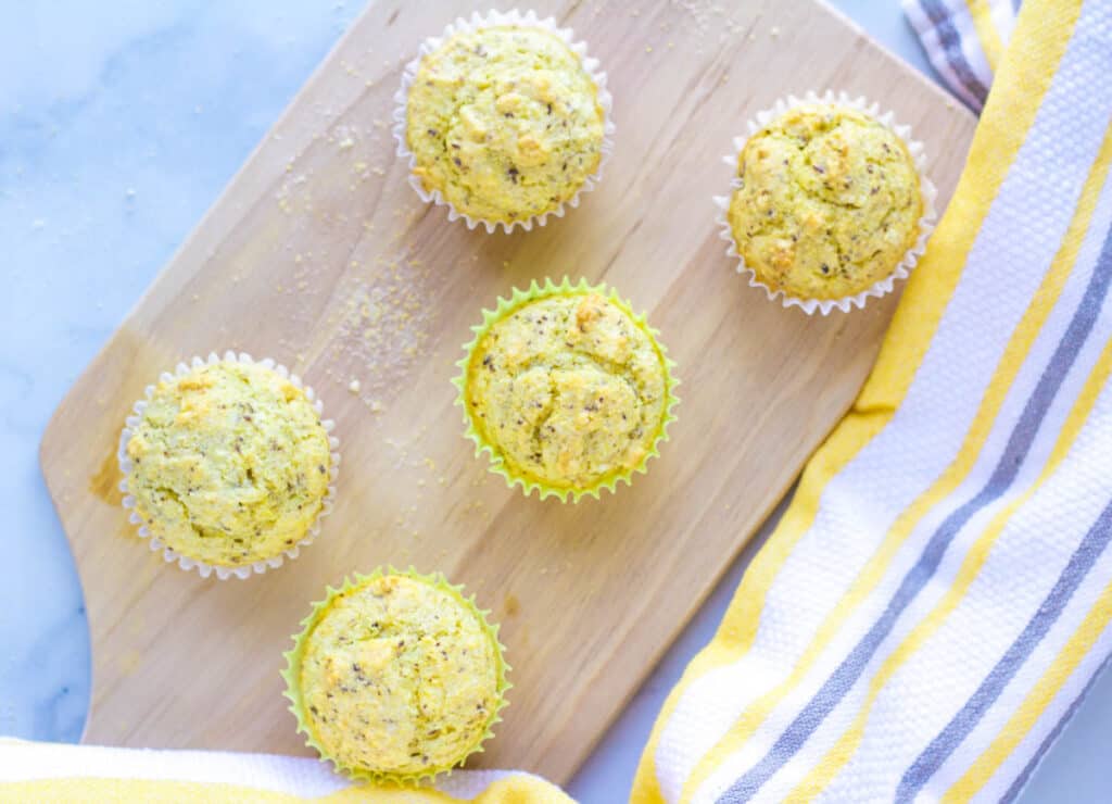 5 vegan cornbread muffins on serving tray
