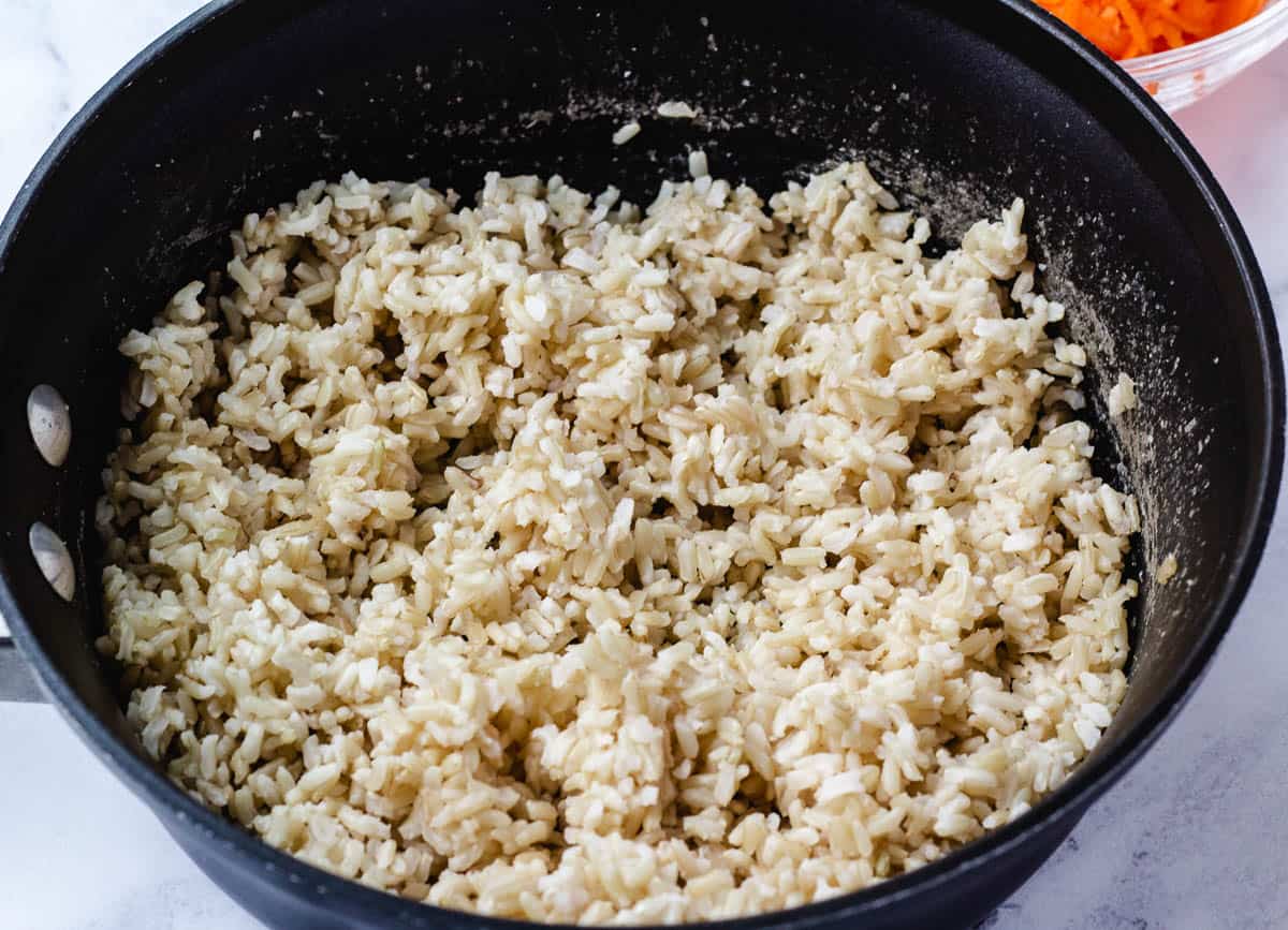 Cooked brown rice in pot.