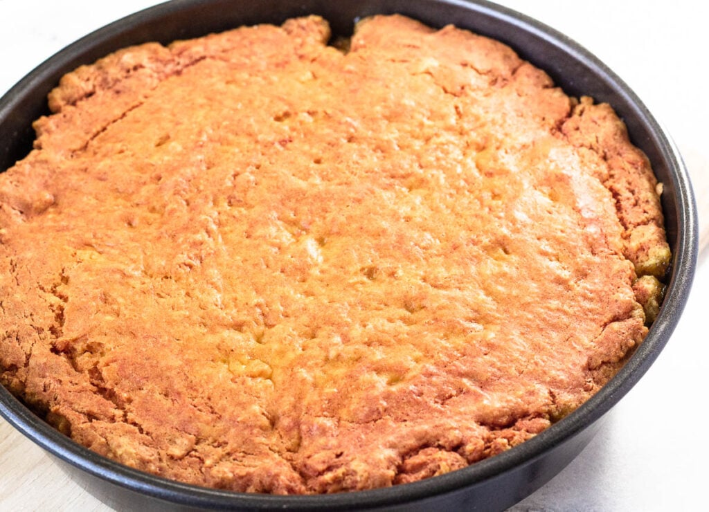 baked yellow cake in pan