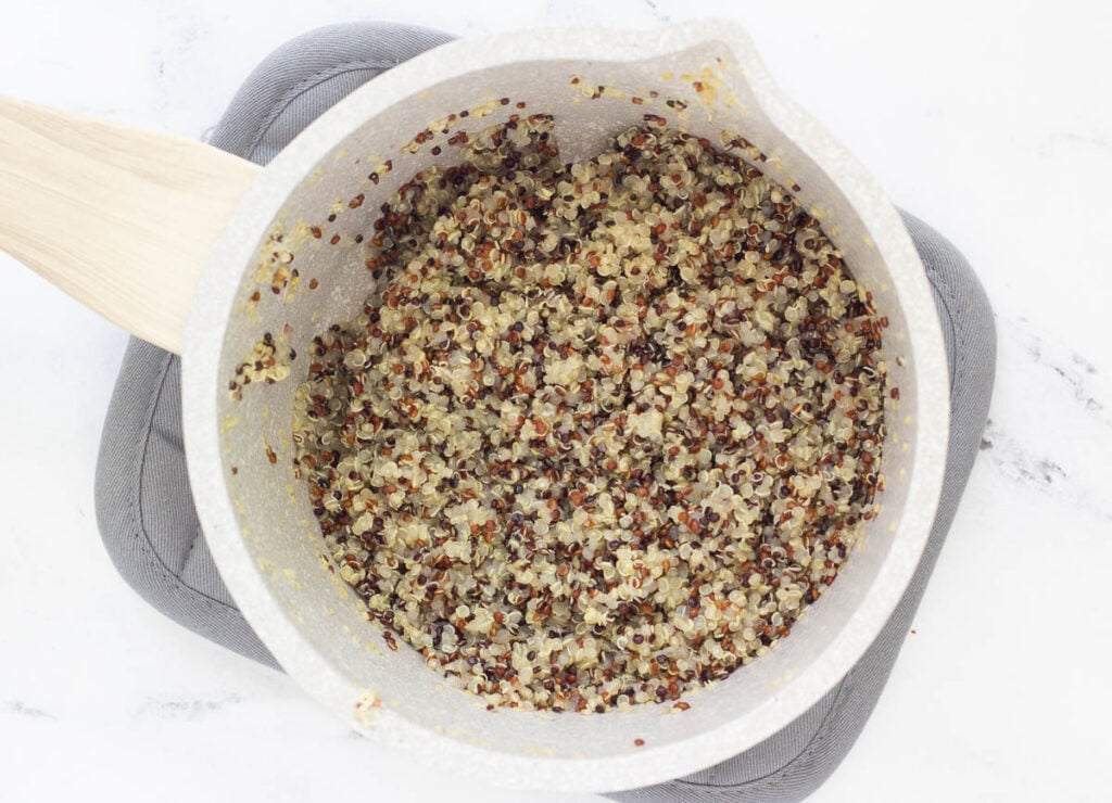 quinoa is small saucepan