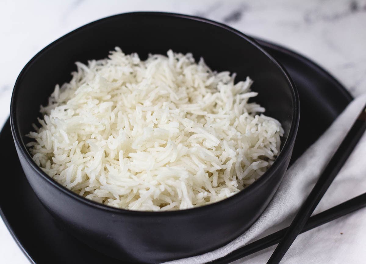 thumbnail image 2 of Easy Cook Long Grain White Rice - 5 X 500g Packs, Vegan, Quick Prep Parboiled Rice 2 of 14