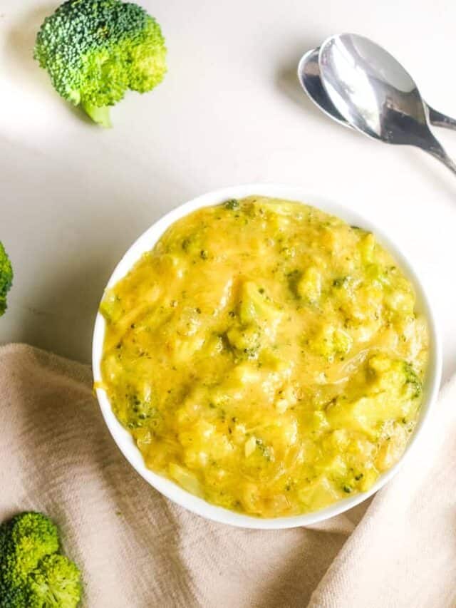 Healthy Vegan Broccoli Cheddar Soup
