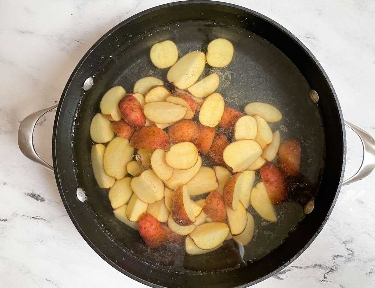 Potatoes in boiling water.
