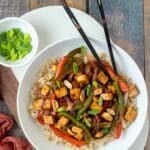 Kung pao tofu in bowl.