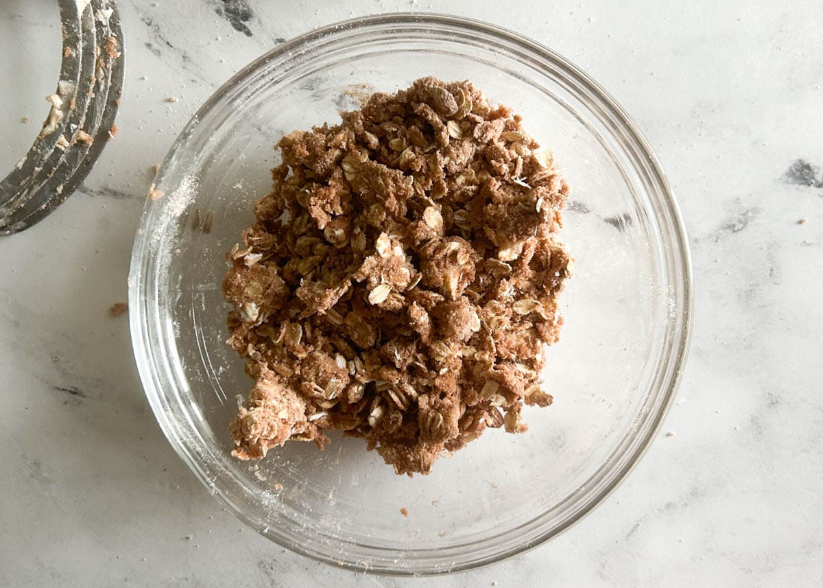 Vegan streusel topping.