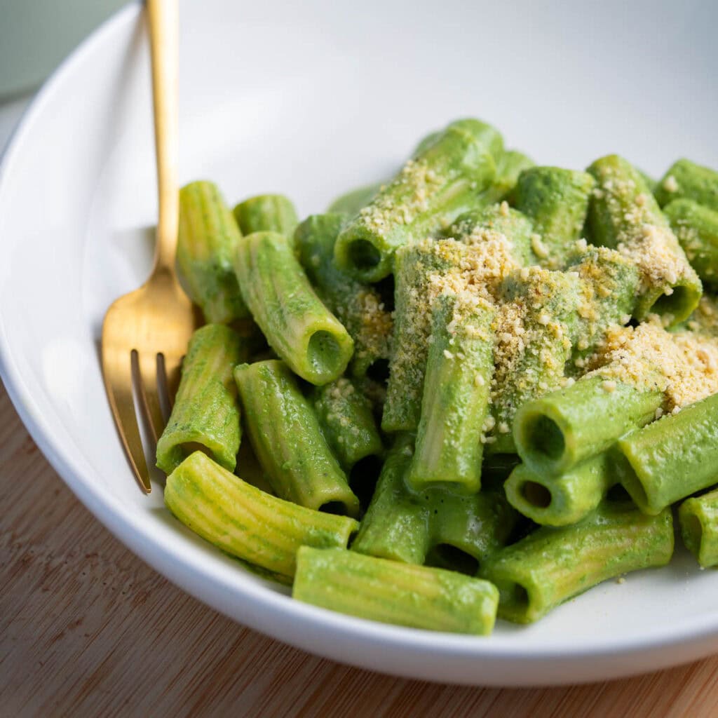 Green Pasta with Spinach and Swiss Chard - Keeping the Peas